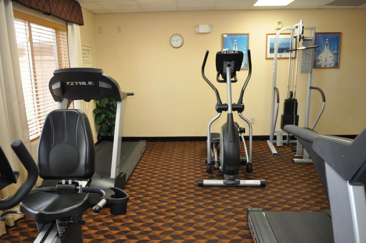 Holiday Inn Express Las Vegas-Nellis By Ihg Екстер'єр фото