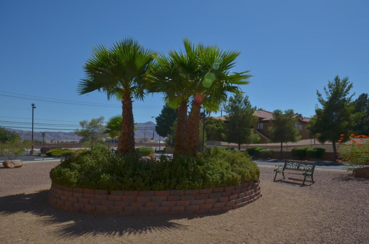 Holiday Inn Express Las Vegas-Nellis By Ihg Екстер'єр фото