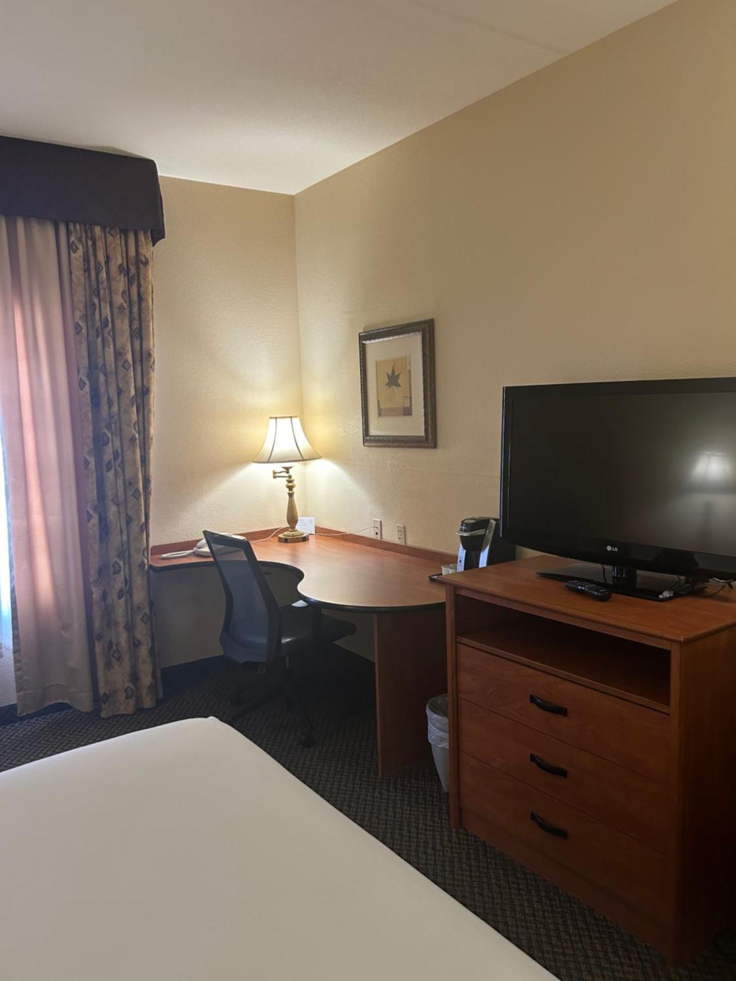 Holiday Inn Express Las Vegas-Nellis By Ihg Екстер'єр фото