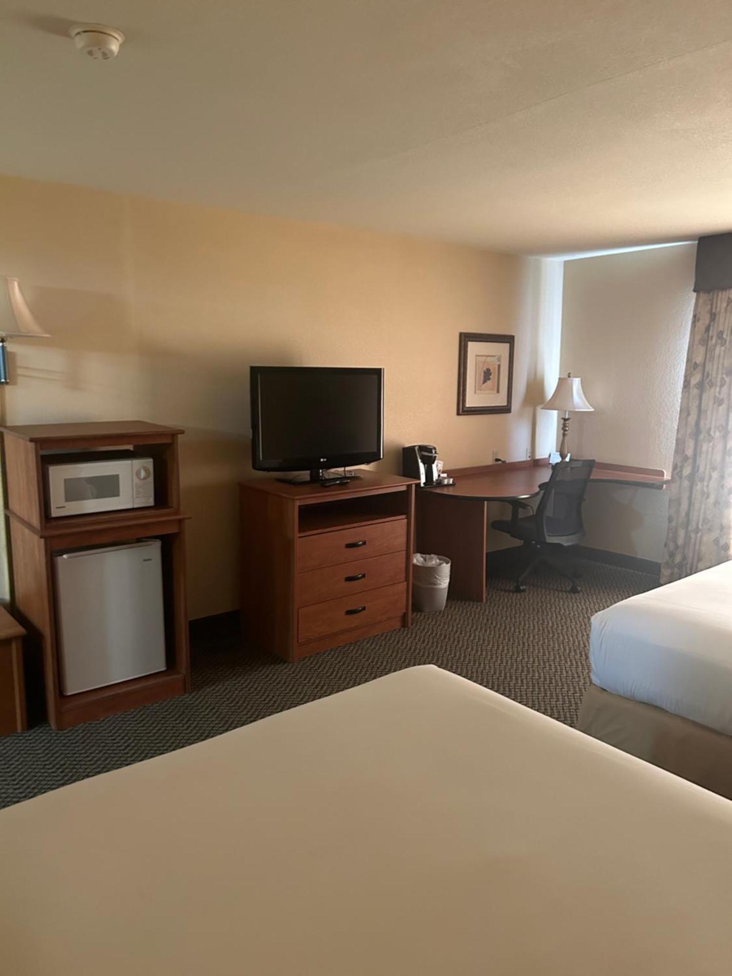 Holiday Inn Express Las Vegas-Nellis By Ihg Екстер'єр фото