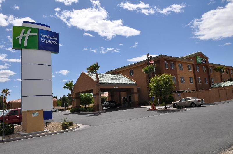 Holiday Inn Express Las Vegas-Nellis By Ihg Екстер'єр фото