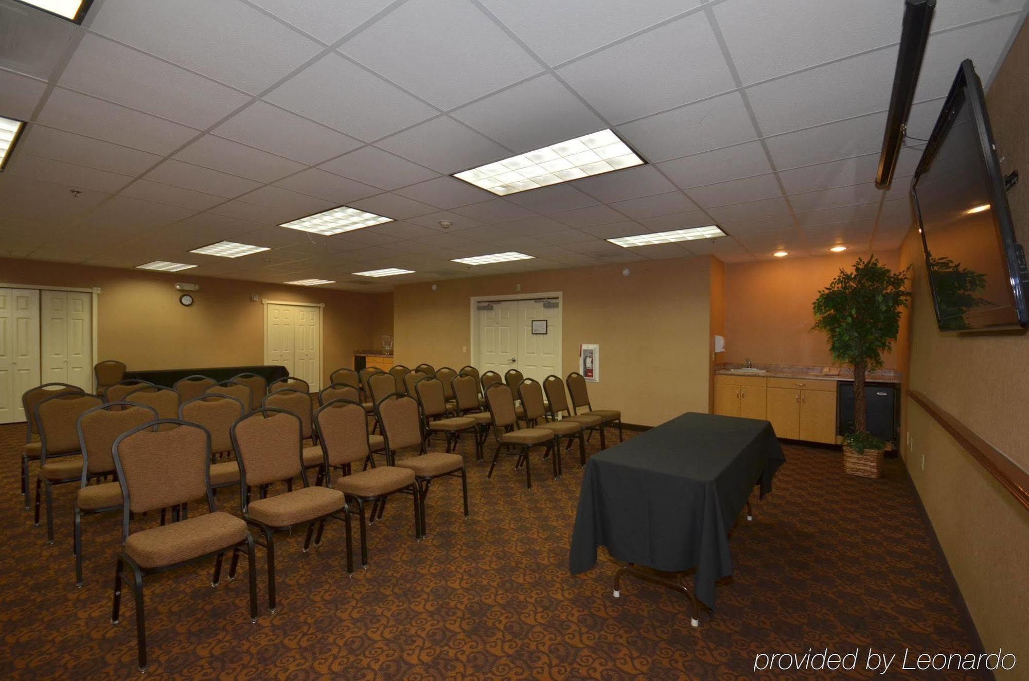 Holiday Inn Express Las Vegas-Nellis By Ihg Екстер'єр фото