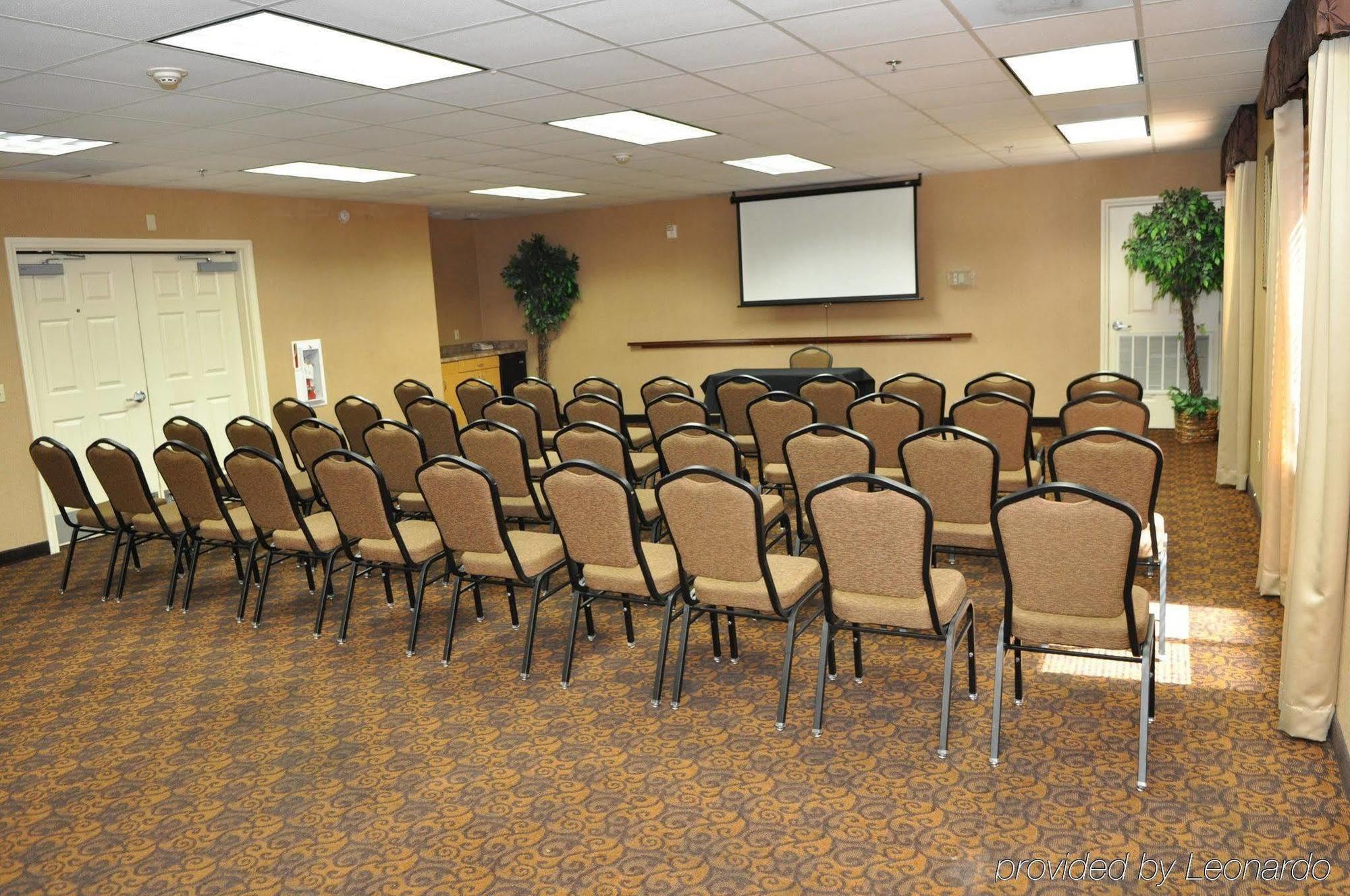 Holiday Inn Express Las Vegas-Nellis By Ihg Екстер'єр фото
